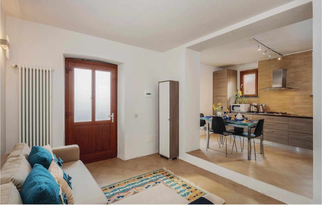 Beautiful Apartment In Pitelli -Sp- With Kitchen 라스페치아 외부 사진