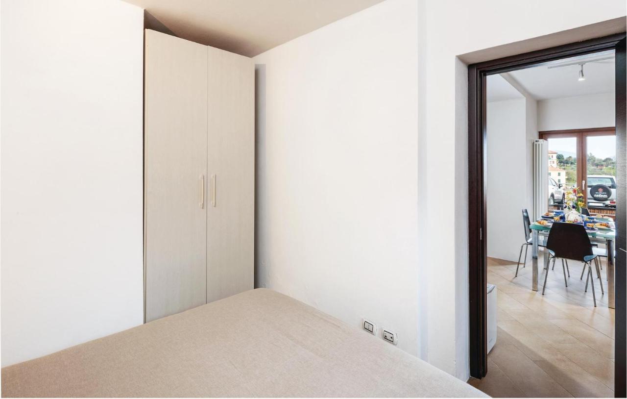 Beautiful Apartment In Pitelli -Sp- With Kitchen 라스페치아 외부 사진